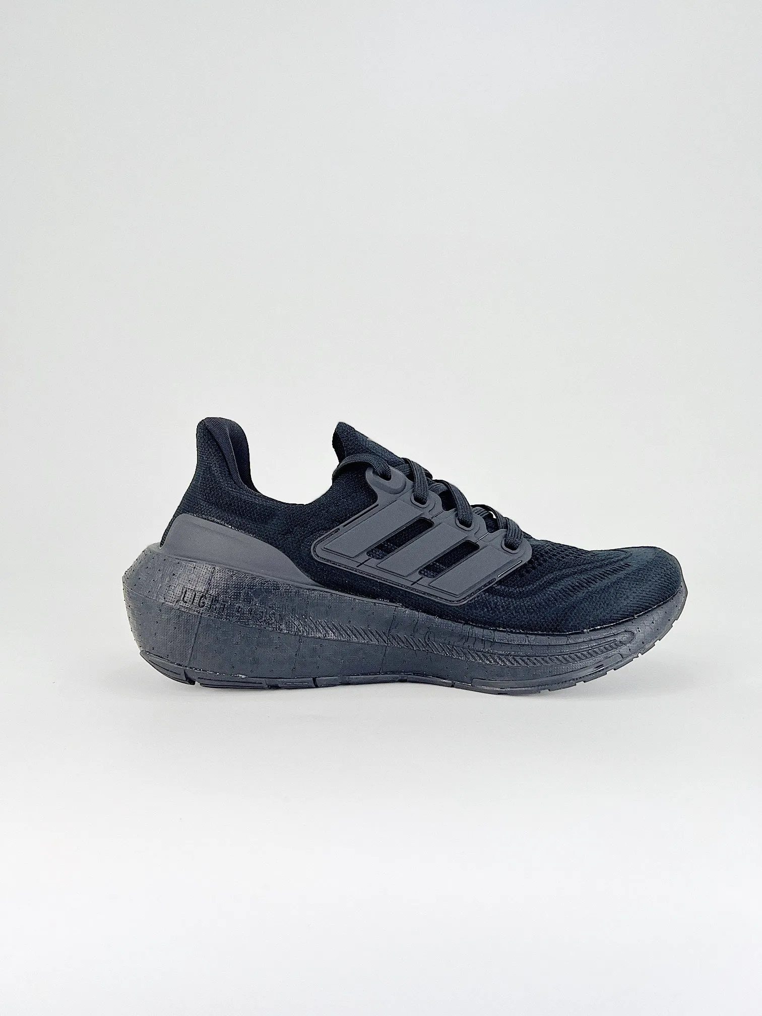 Adidas ULTRABOOST LIGHT