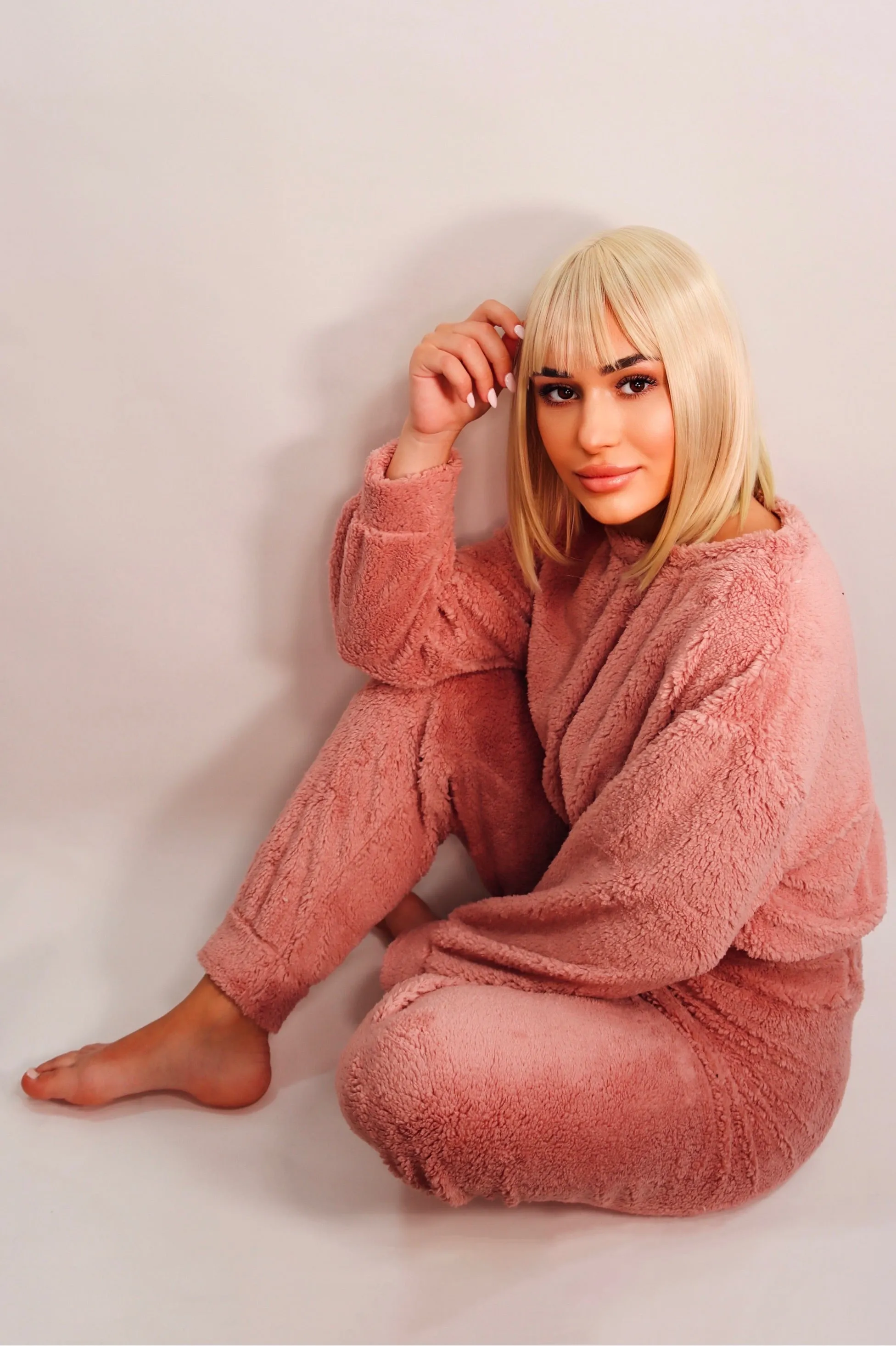 Angie’s Cozy Teddy Lounge Joggers Set (Dark Pink)
