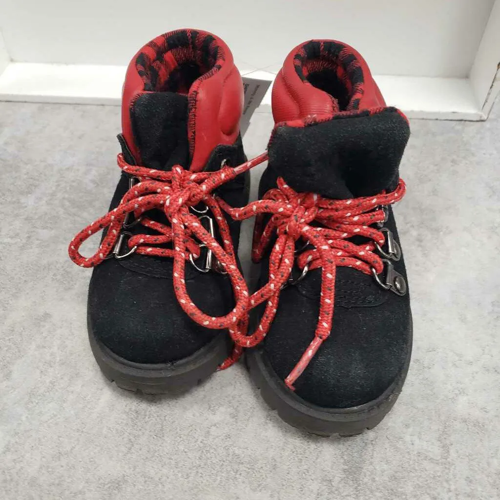 CARTERS - BOOTS
