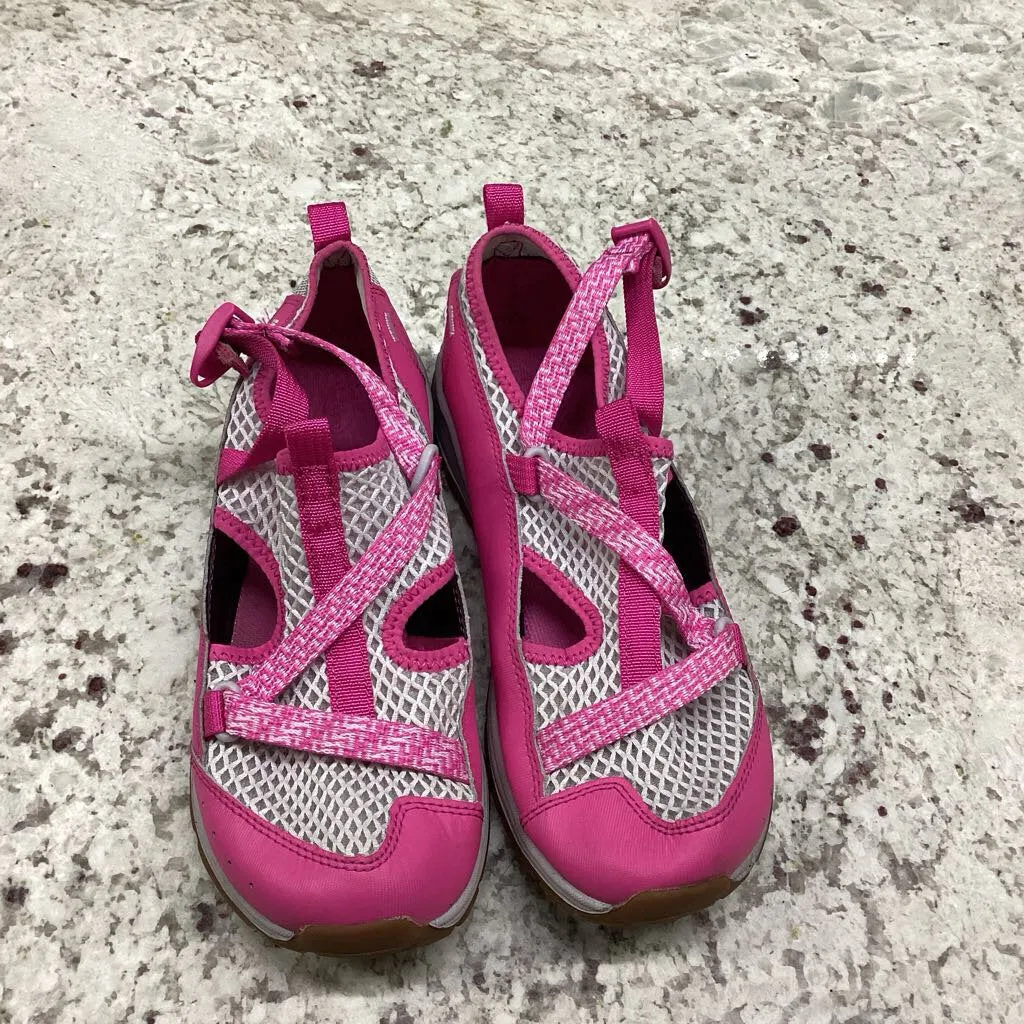 Chaco DWW Shoes 5Y Pink