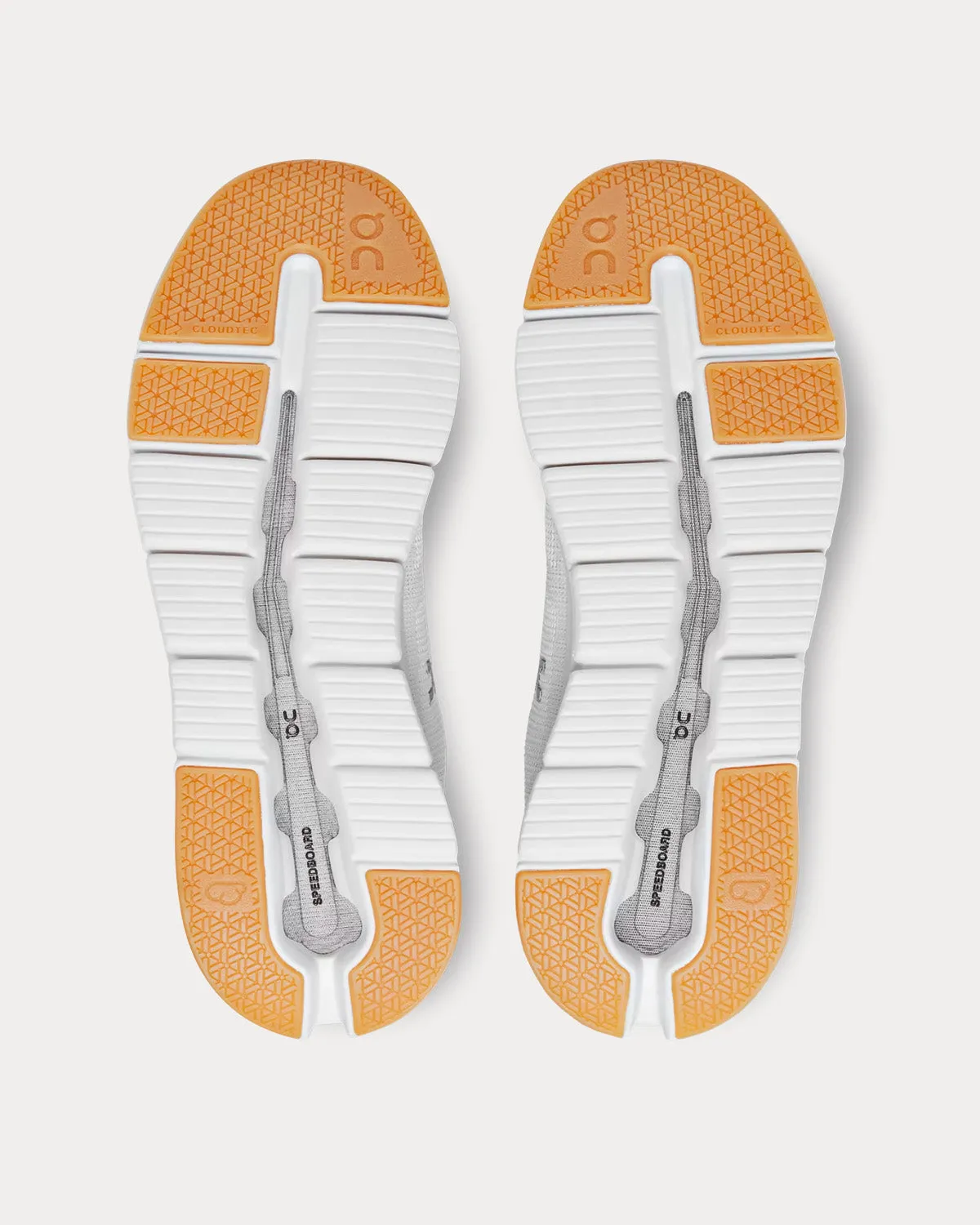 Cloudrift Undyed-White / Sand Running Shoes