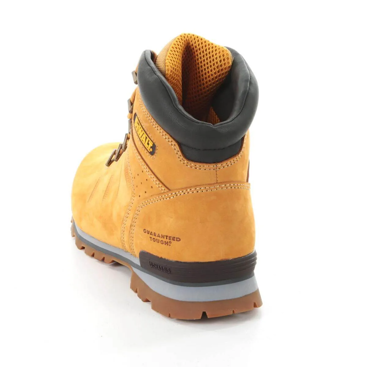 DeWalt Carlisle Special Offer Pack - DeWalt Carlisle Wheat Nubuck Lightweight Safety Boots   3 Pairs Work Socks