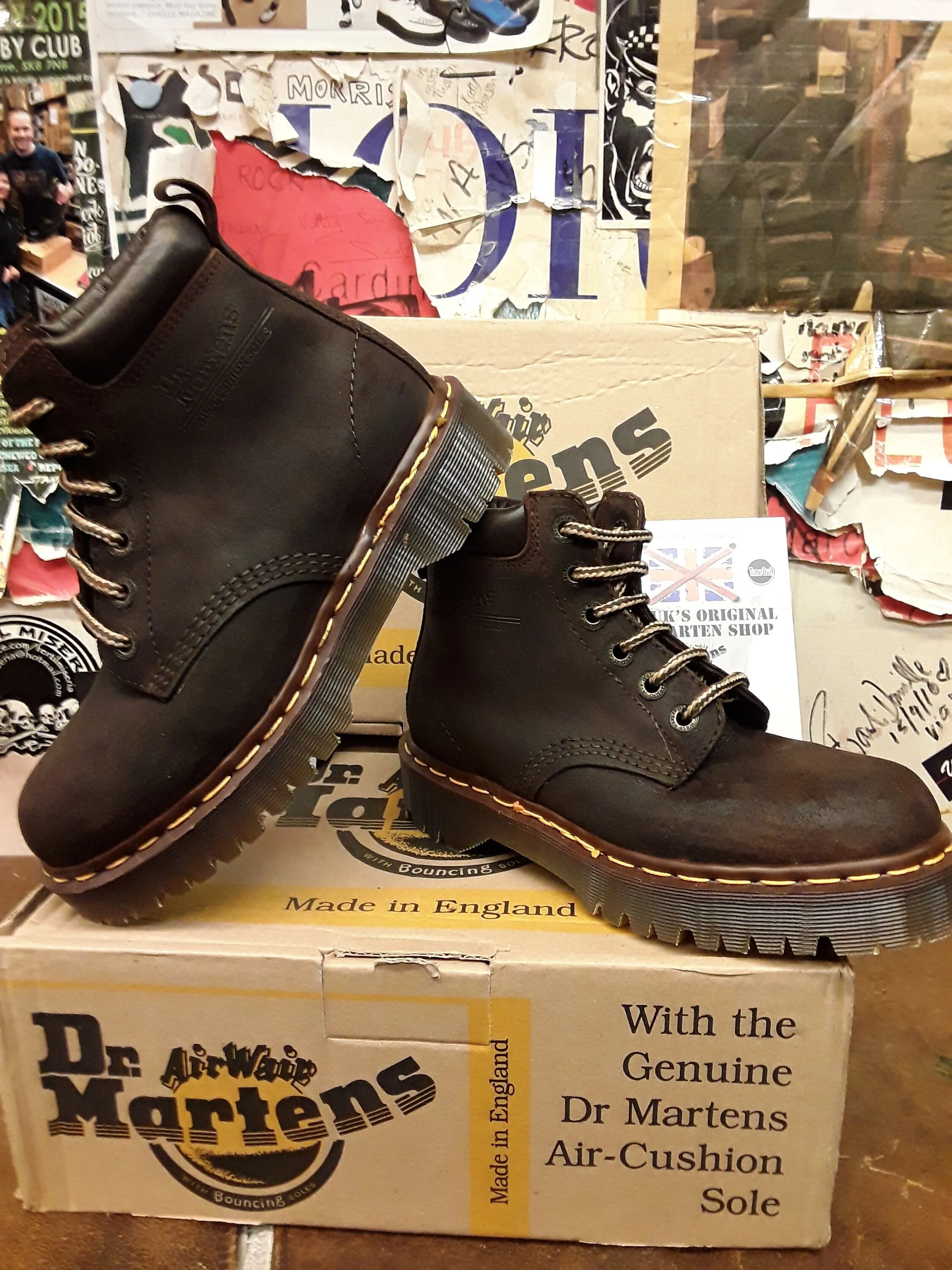 Dr Martens 8339 Chocolate waxy Suede 6 Hole Made in England Size 5