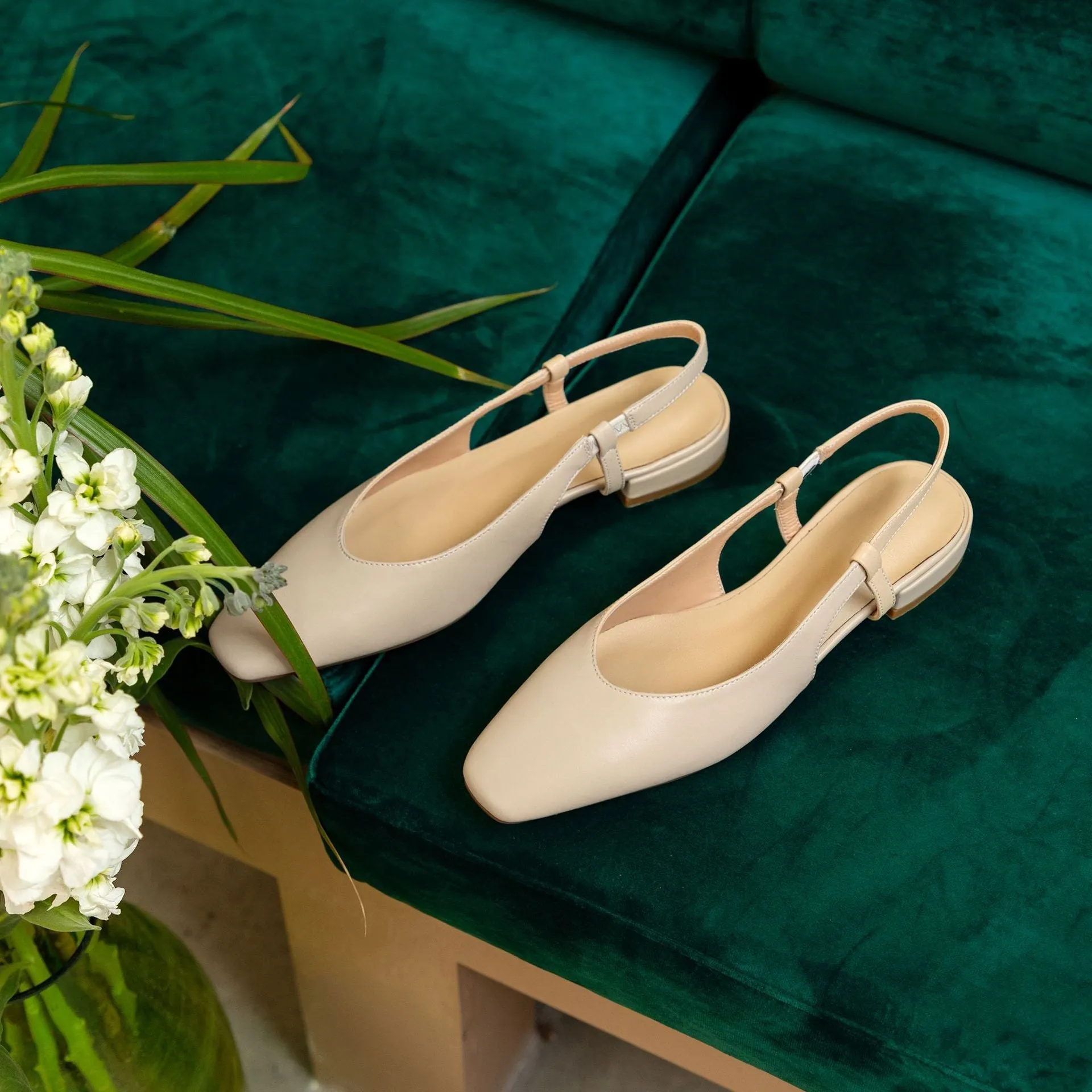 Flat Dress Sandals Spring/Summer Comfortable Low Heel Square Toe Solid Color Sandals