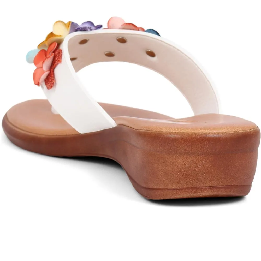 Floral Embellished Toe Post Sandals - CLUBS39001 / 325 319