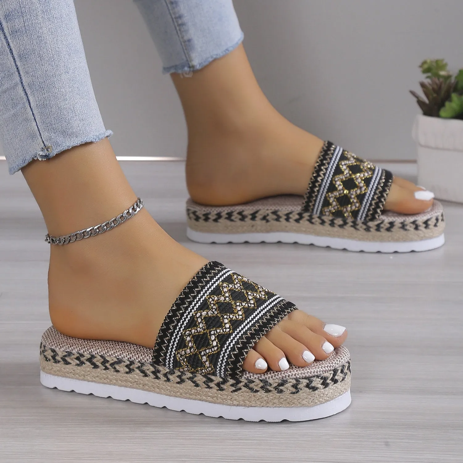 Geometric Weave Platform Sandals (4 Colors)