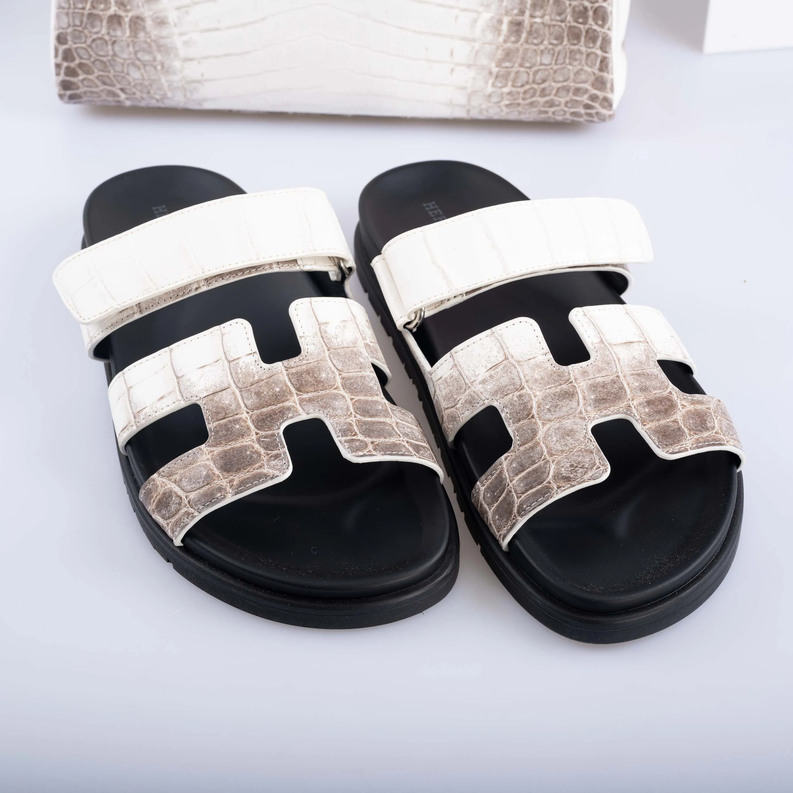 Hermès Himalayan Chypre Limited Edition Sandals Matte Niloticus Crocodile Sz 39