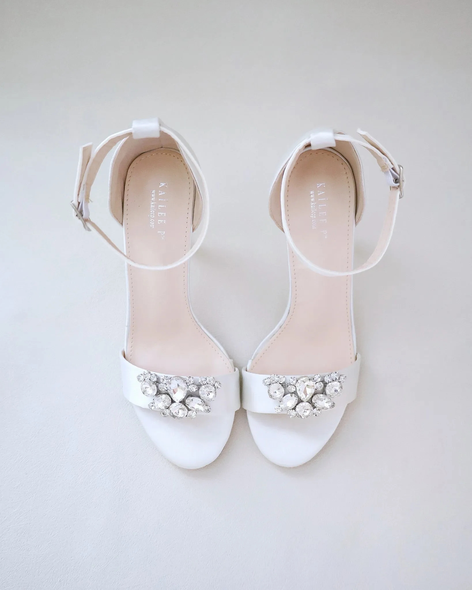 JOSKAA 2024 New Fashion High Heel Satin High Heel Wedding Sandals with Dewdrop Brooch