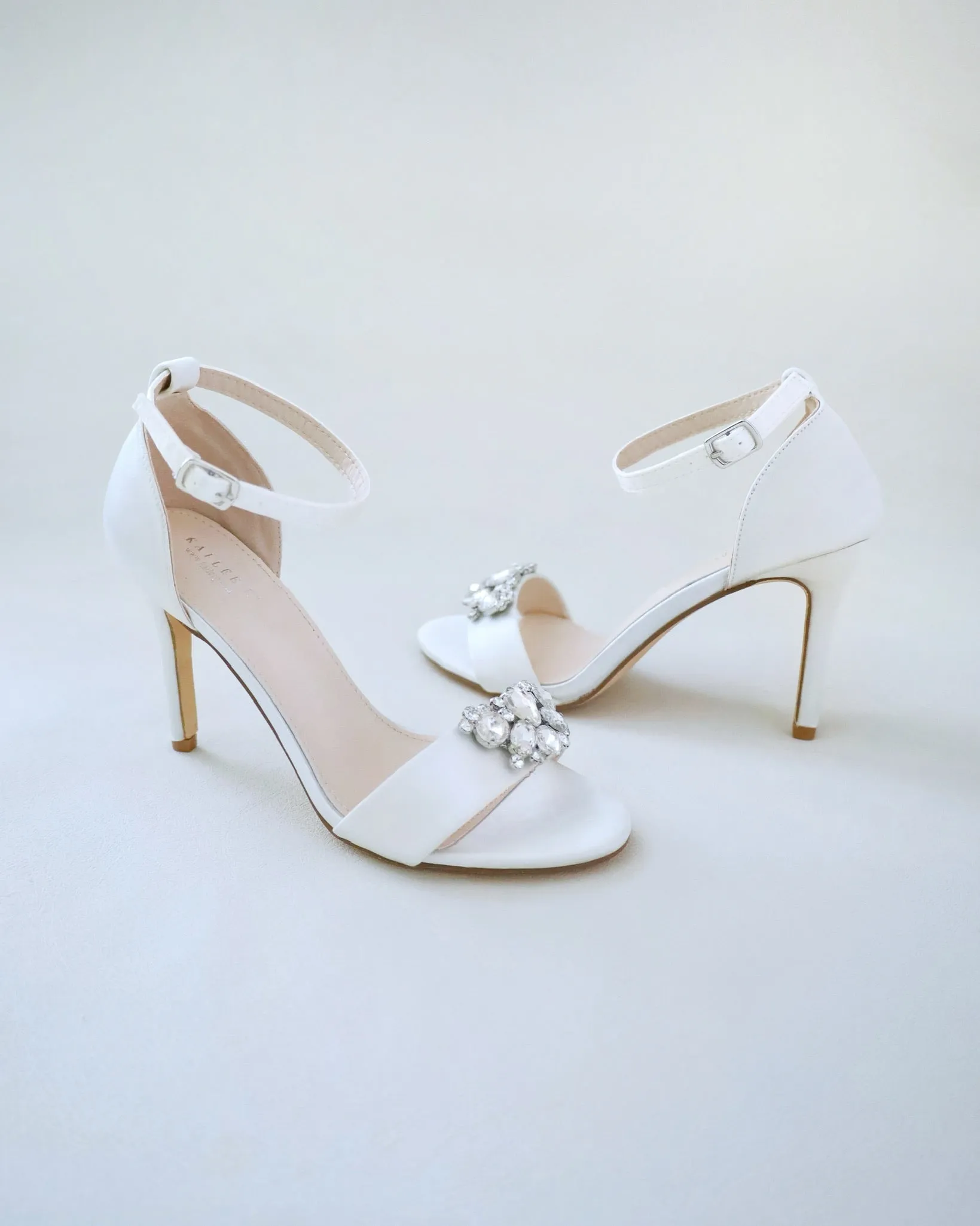 JOSKAA 2024 New Fashion High Heel Satin High Heel Wedding Sandals with Dewdrop Brooch