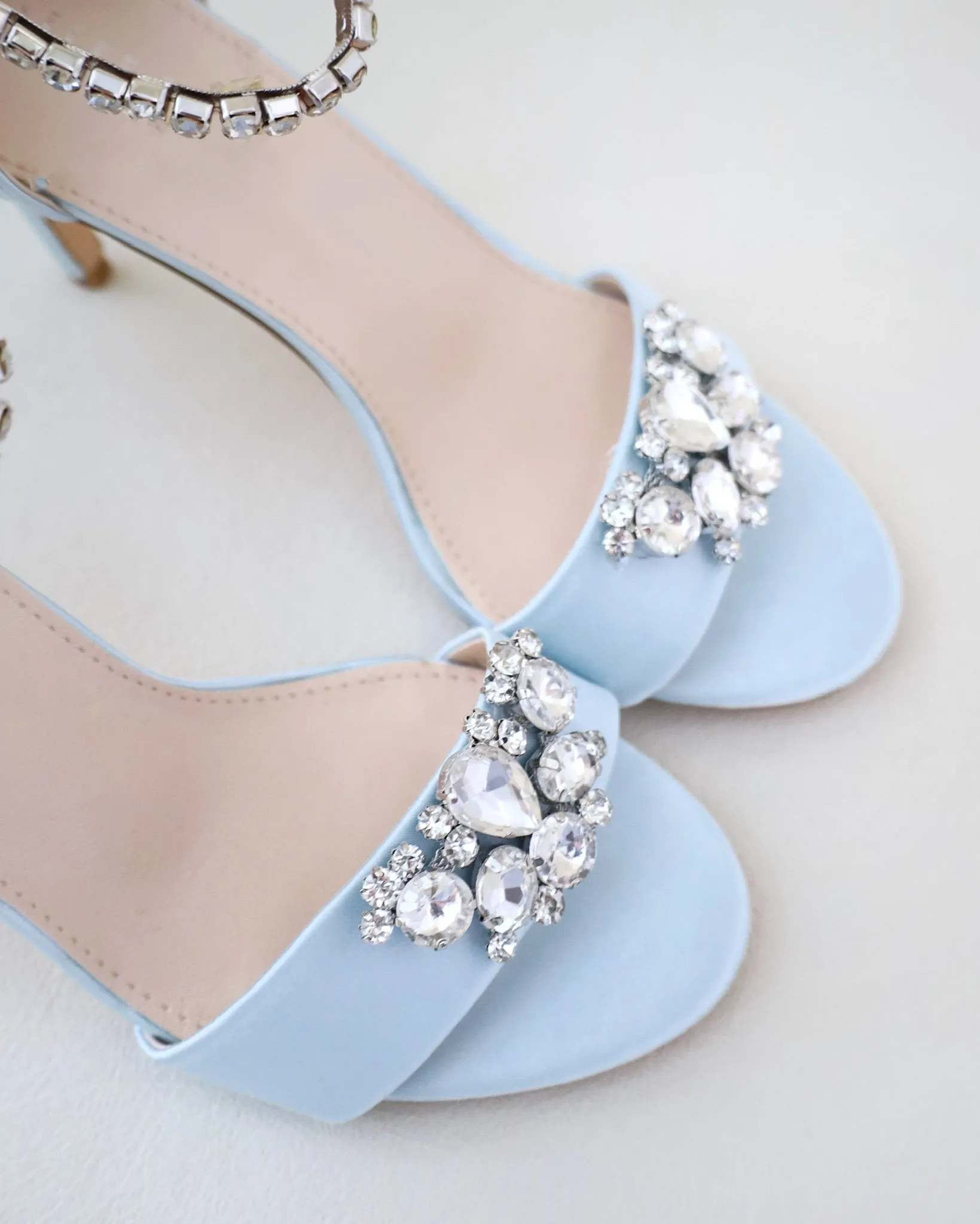 JOSKAA 2024 New Fashion High Heel Satin High Heel Wedding Sandals with Dewdrop Brooch