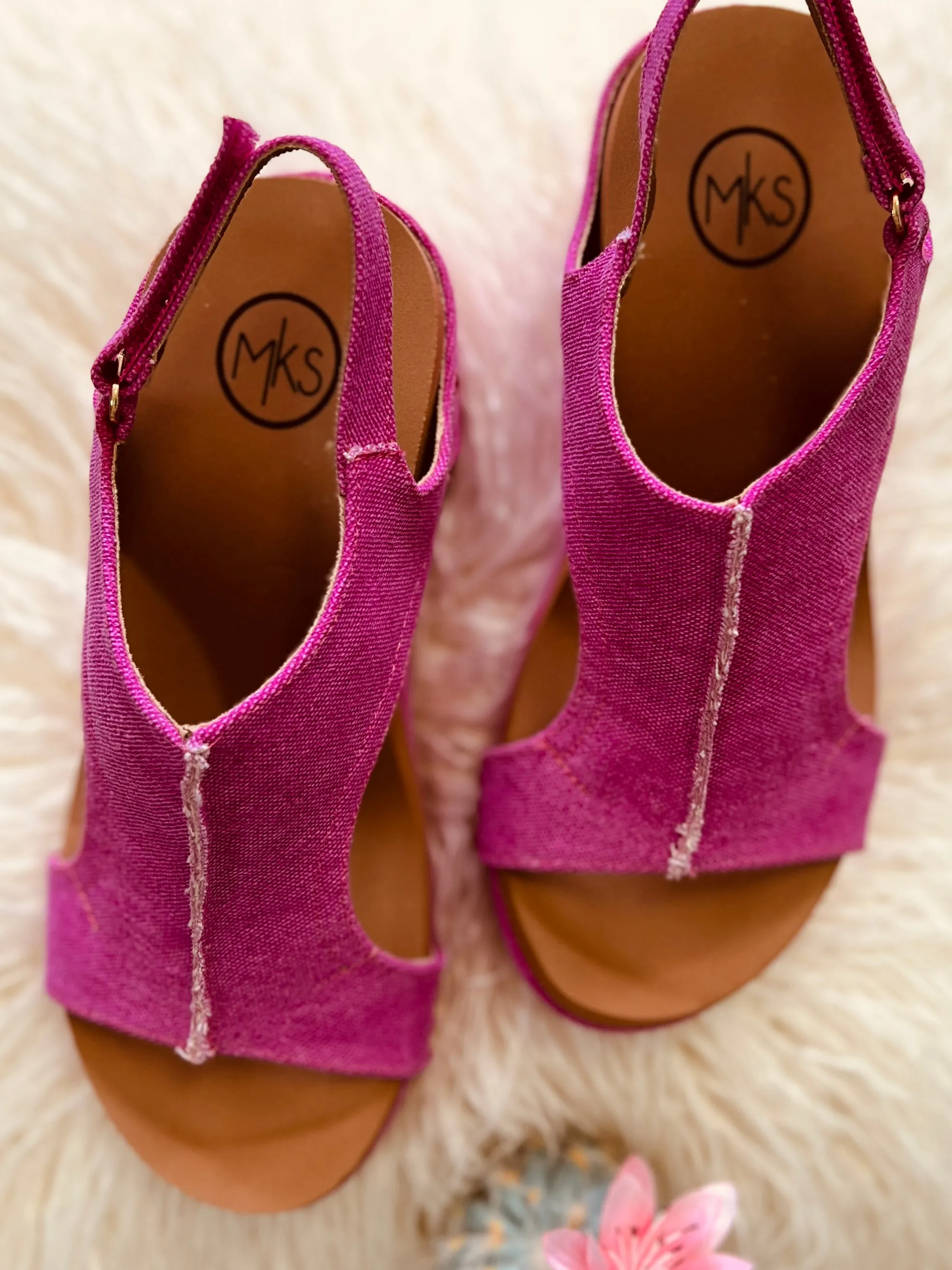 Melissa Fuchsia Wedges*