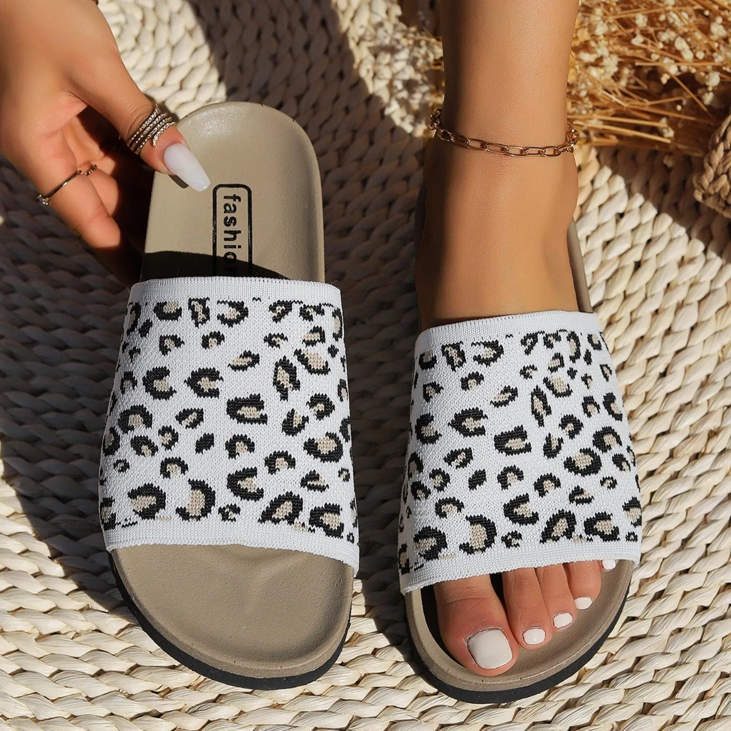 Single Strap Leopard Print Flat Sandals